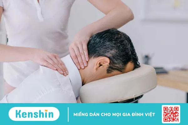 Bác sĩ giải đáp: Thoái hóa đốt sống cổ có nguy hiểm không? 3