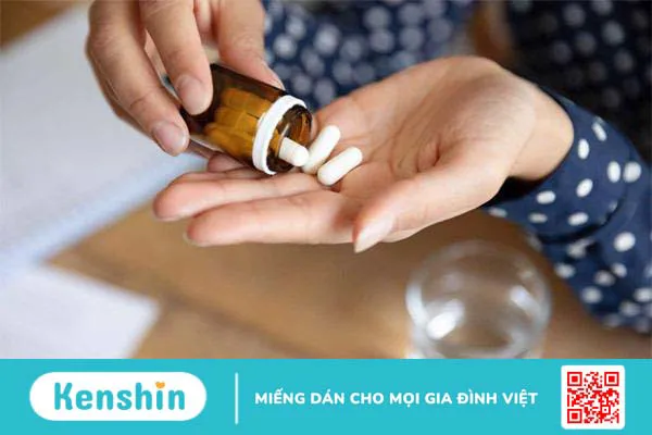 Bị bệnh viêm thanh quản uống thuốc gì? 1