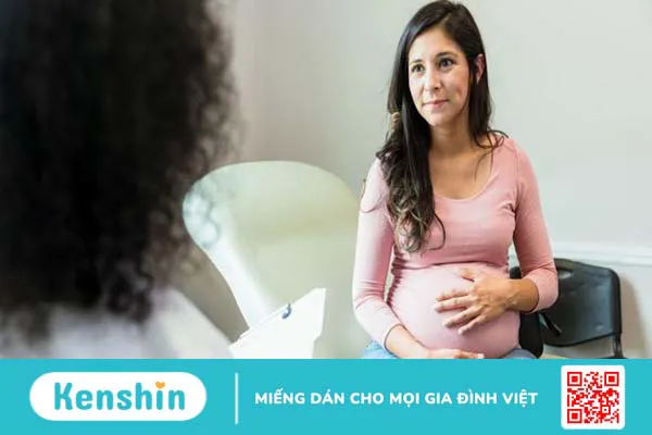 Cách cầm máu khi bị nhau tiền đạo hiệu quả4