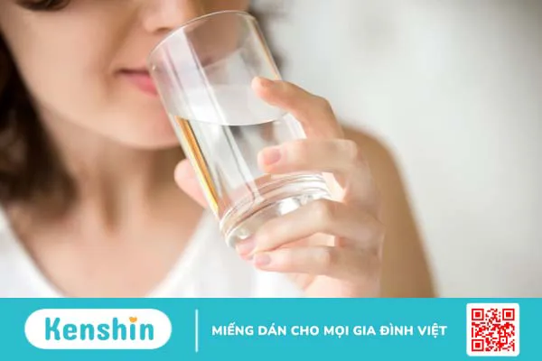 Cách làm giảm đau họng sau khi uống rượu -2