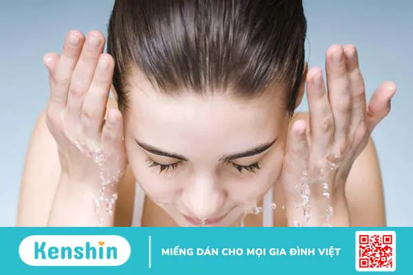 Cách nặn mụn bằng cây nặn mụn mà bạn nên biết 1