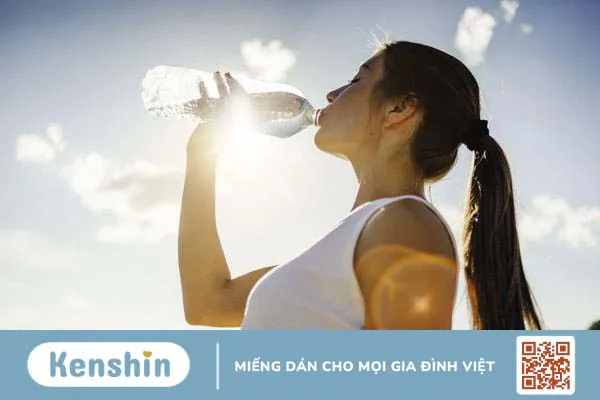 Cách tính lượng nước bạn cần uống mỗi ngày là bao nhiêu 2