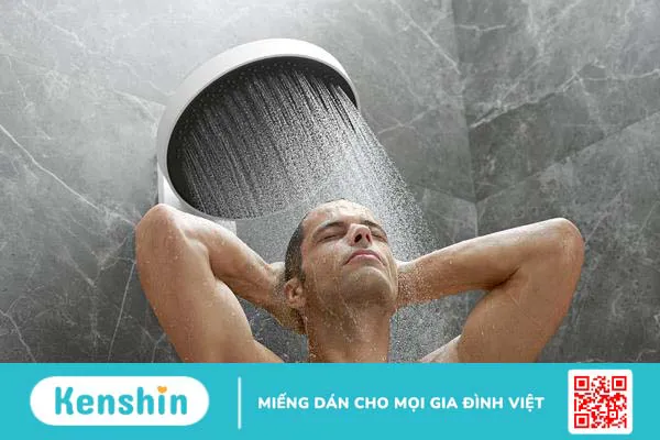 Cách trị mụn lưng cho nam hiệu quả bất ngờ 4