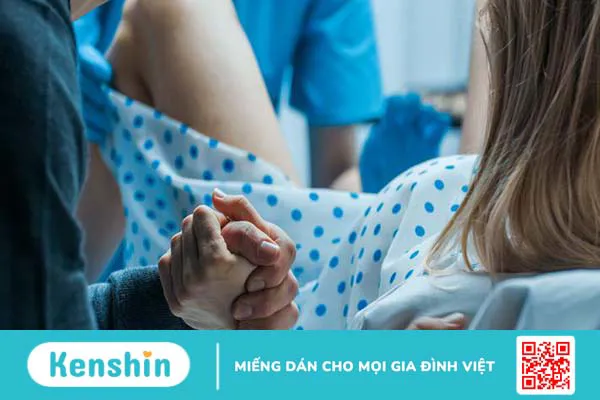 Cần làm gì khi có dấu hiệu chuyển dạ sớm 4