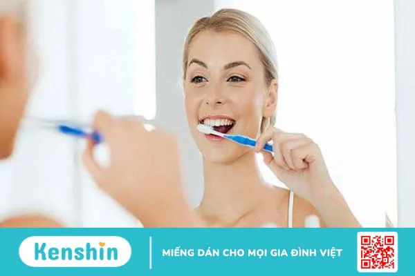 Cùng tìm hiểu nhược điểm của cầu răng sứ 3