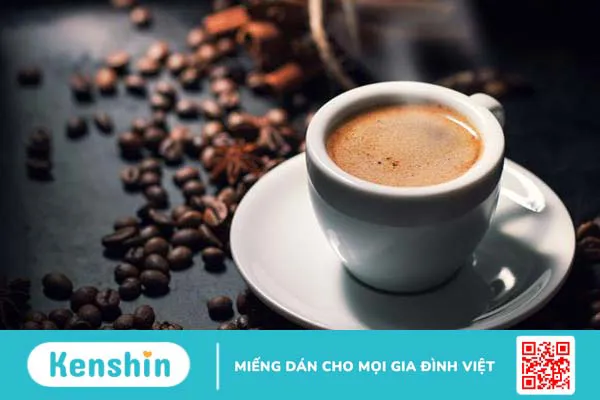 Dấu hiệu cảnh báo và các xử lý khi quá liều Caffeine 2