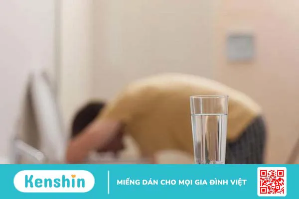 Dấu hiệu nhận biết đau bụng do ngộ độc thực phẩm là gì? 2