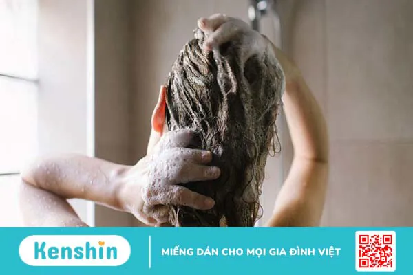 Điều gì sẽ xảy ra với mái tóc nếu bạn gội đầu mỗi ngày 2