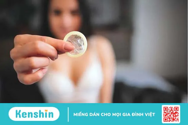 Dùng bao cao su vẫn có thai là do sử dụng nhiều bao cao su cùng lúc