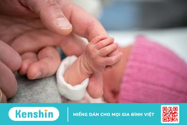 Giải đáp cho mẹ bầu: Làm gì khi có dấu hiệu sinh non?