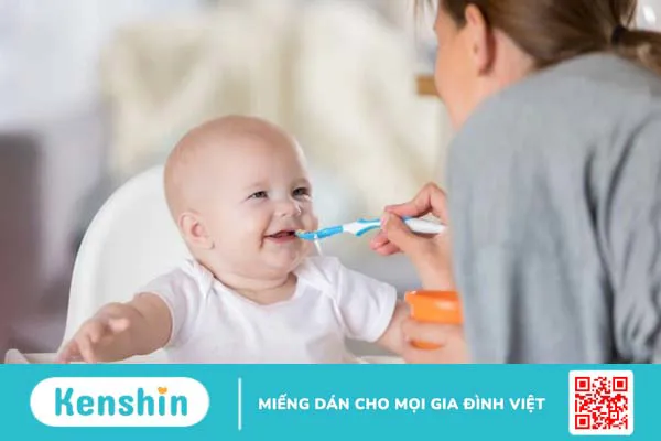 Hạt óc chó bé mấy tháng ăn được? Cách cho bé ăn hạt óc chó đúng cách 2