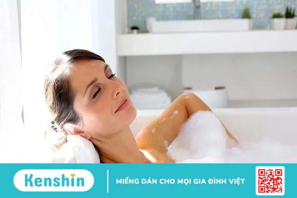 Hướng dẫn vệ sinh vùng kín đúng cách cho chị em 3