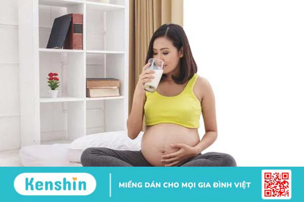 uống sữa giúp bà bầu khỏe mạnh