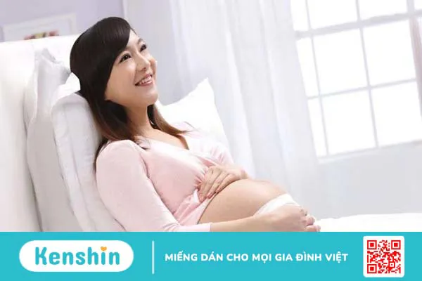 Mẹ bầu vỡ ối bao lâu thì sinh?3