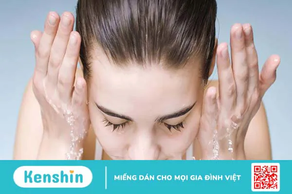 Nên bôi Derma forte bao lâu thì bôi kem chống nắng để đạt hiệu quả sử dụng tốt nhất? 3