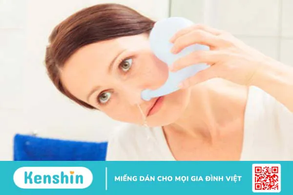 Thường xuyên vệ sinh mũi hằng ngày để ngăn ngừa chảy nước mũi