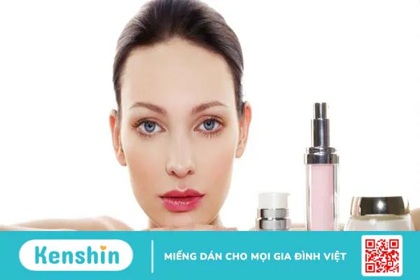 Serum vitamin C không dùng chung với gì? Sử dụng kết hợp với gì? 4