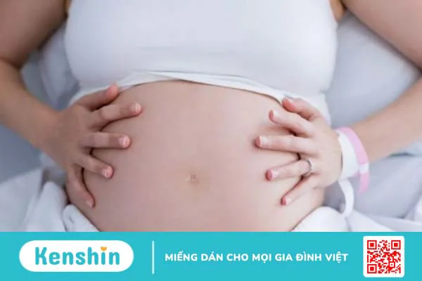 Thiếu ối: Tình trạng nguy hiểm mẹ bầu không được chủ quan 2