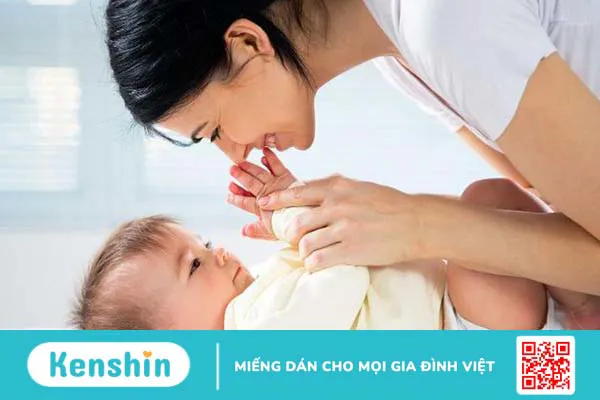 Trẻ sơ sinh ngóc đầu sớm: Điều gì xảy ra với não bộ và cơ thể của bé? 4