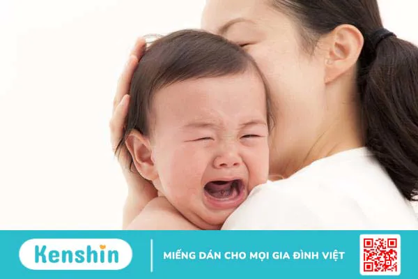 Trẻ sơ sinh quấy khóc không rõ nguyên nhân: Cách xử trí và các trường hợp cần đi khám 3