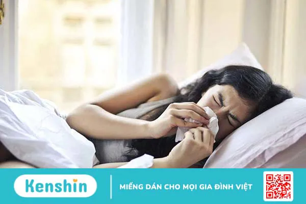 Việc sử dụng quá nhiều những món ăn, thức uống lạnh sẽ khiến cho cổ họng của bạn bị tổn thương