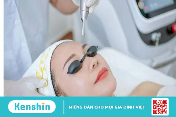 Xoá xăm chân mày: Cứu cánh cho những đôi chân mày hỏng! 2