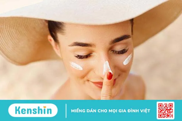 Xóa xăm lông mày có hết không 3