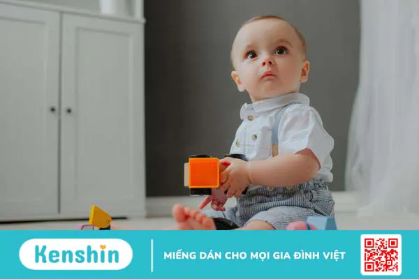 Bé 2 tuổi có sự phát triển như thế nào về vận động, ngôn ngữ, nhận thức, cảm xúc? 2