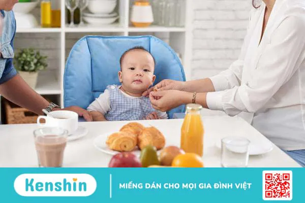 Bé 2 tuổi có sự phát triển như thế nào về vận động, ngôn ngữ, nhận thức, cảm xúc? 4