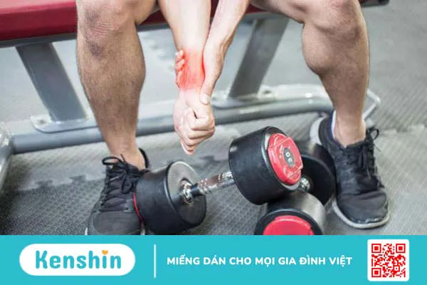 Incline Dumbbell Press là một bài tập cơ ngực trên 4