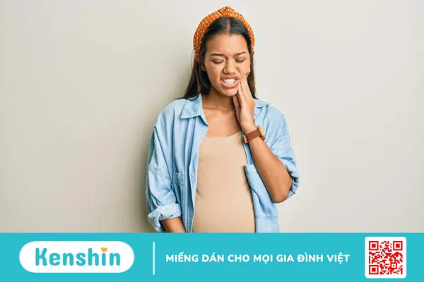 Giải đáp: Nhổ răng khi mang thai có sao không?