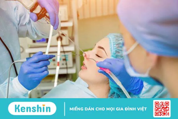 Rò dịch não tủy qua đường mũi là tình trạng gì?