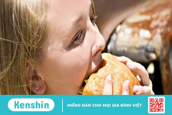 Xỏ khuyên có được ăn tôm không? Nên tránh ăn gì để vết thương mau lành? 4